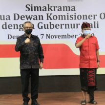 Bahas Pemulihan Ekonomi Bali, Gubernur Koster Bertemu Ketua Dewan Komisioner OJK 