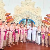 ​Karya Ngusaba Desa Adat Kedonganan, Dr. Mangku Pastika: Upacara Keagamaan harus Diikuti Perilaku Baik