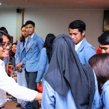 ​Belasan Mahasiswa Undiksha Ikuti PLP-LN ke Thailand dan Filipina