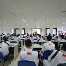 Tuntaskan Program Kerja, SMKN 1 Mojokerto Lakukan Kunjungan Industri ke Astra Motor Bali 
