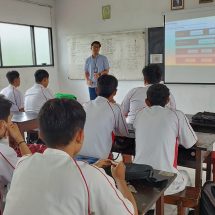 Astra Motor Bali Sosialisasikan Program Peluang Lulusan SMK Langsung Kerja di AHASS