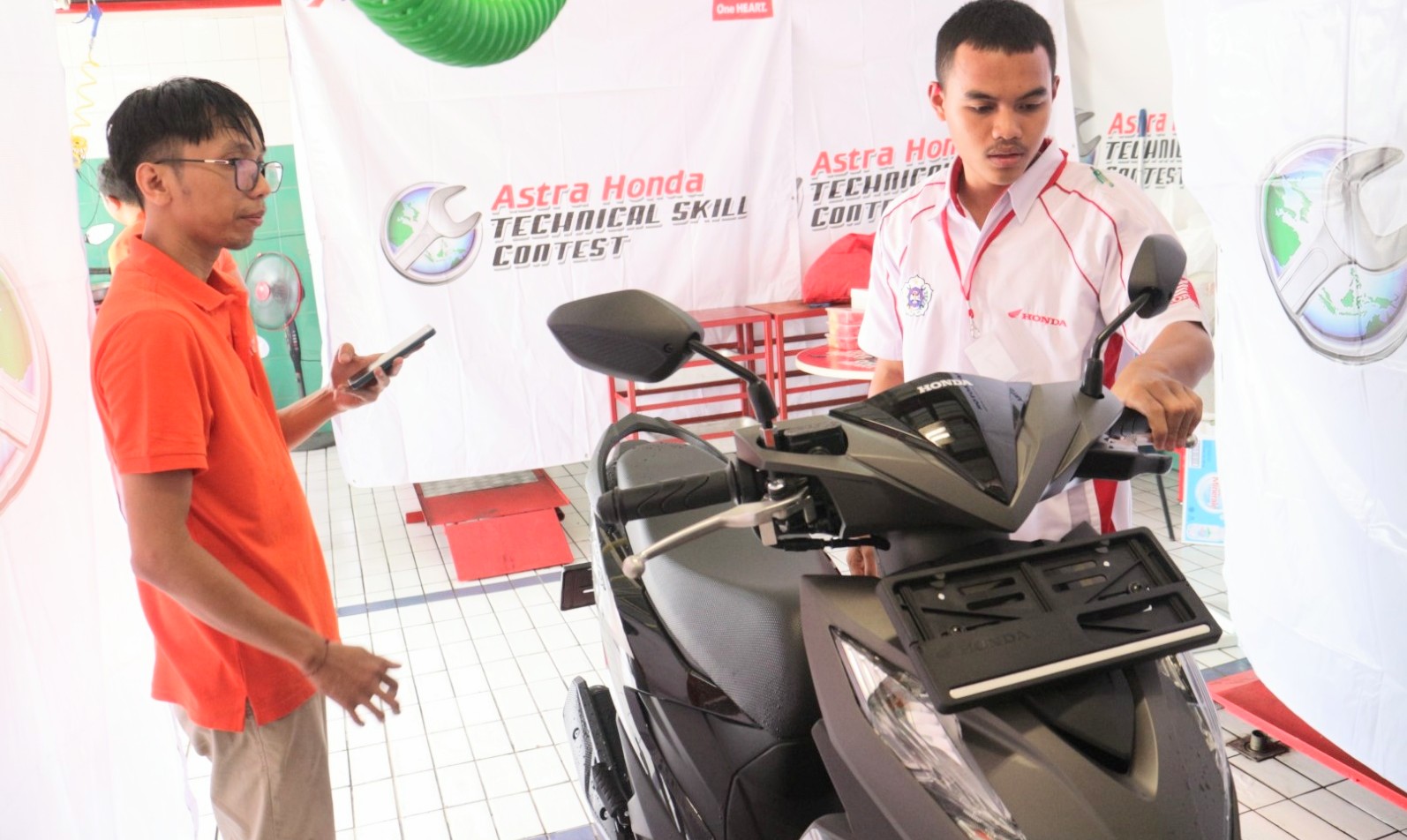 Astra Motor Bali Gelar Kontes Siswa Dan Guru SMK TBSM Astra Honda 2023 ...