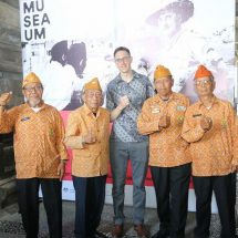 Konsulat-Jenderal Australia di Bali Buka Pameran Rayakan Peringatan 70 Tahun Hubungan Diplomatik Australia-Indonesia