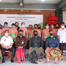 CSR PT. Pertamina dan PT. Patra Jasa Edukasi Pembuatan Dupa Alami di Mengwi
