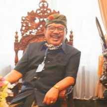 BPD Bali dan Bank Mandiri Bantu Seniman 350 Paket Sembako