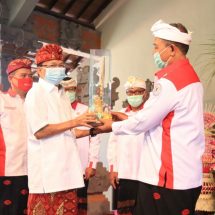 Kukuhkan Pengurus APBEDNAS Bali, Gubernur Koster Ingin Dana Desa Dikelola Lebih Terfokus