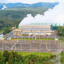 Konsisten Kembangkan Energi Bersih, PLN Raih Renewable Energy Markets Asia Awards 2021