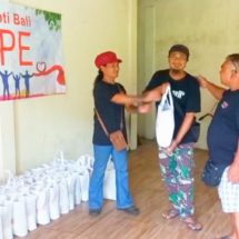 Komunitas Harapan Hati Bali Berbagi Sembako di Bedulu