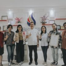 Mahasiswa ITB STIKOM Bali Juara Favorite Lomba Tari Yosakoi Matsuri