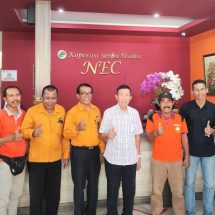 ​Reses Dr. Mangku Pastika,M.M., KUR dan Mart Tantangan Usaha Koperasi