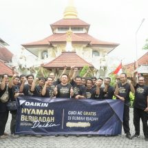 ​Program Nyaman Beribadah Bersama Daikin Bali, Helat Aksi Bersih AC Rumah Ibadah