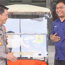 ​Dukung Kesuksesan KTT G20, PLN Serahkan Bantuan Kendaraan Buggy kepada Polda Bali