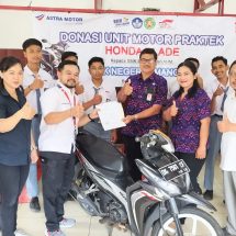 Lima SMK Binaan Honda Menerima Donasi Motor Praktek Menunjang Proses Belajar Mengajar