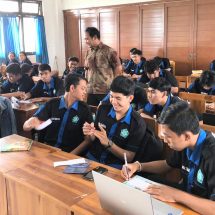 ​Dua Prodi Ilmu Administrasi UNBI Perdalam Kompetensi Siswa SMK Bali Dewata Lewat Pelatihan