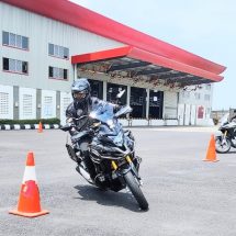 Edukasi Safety Riding Private Untuk Komunitas Honda CB150X 