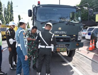 ​Operasi Gaktib, Periksa Kelengkapan Surat Kendaraan Dinas dan Personel TNI