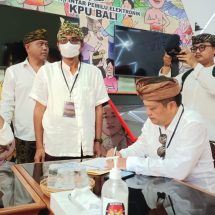 Bakal Calon DPD RI ​Rai Mantra Daftar ke KPU, Komit Jaga Budaya Bali